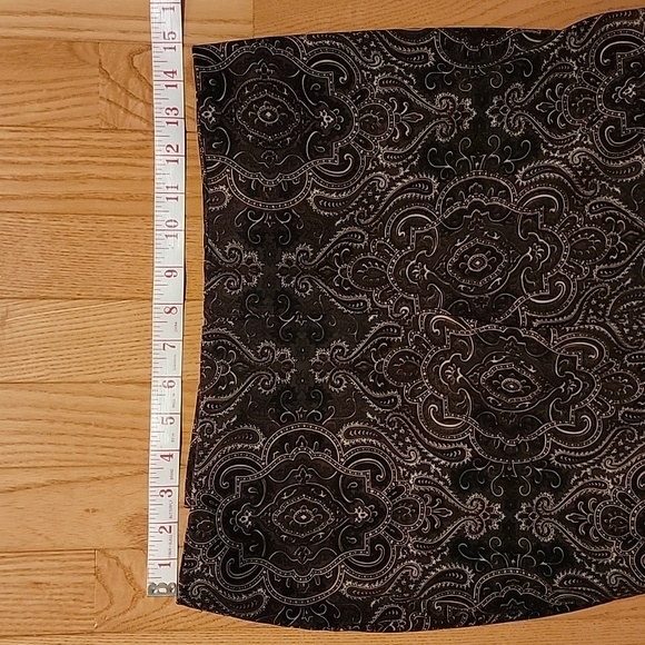 WorkOrder Bohemian Paisley Pants - Picture 5 of 16